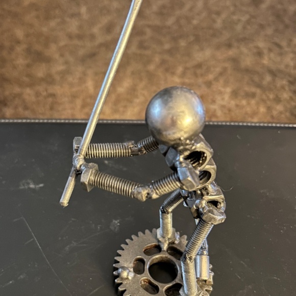 Nuts & Bolts GOLFER Metal Artwork FIGURINE -GOLFER GIFT - Picture 15 of 16